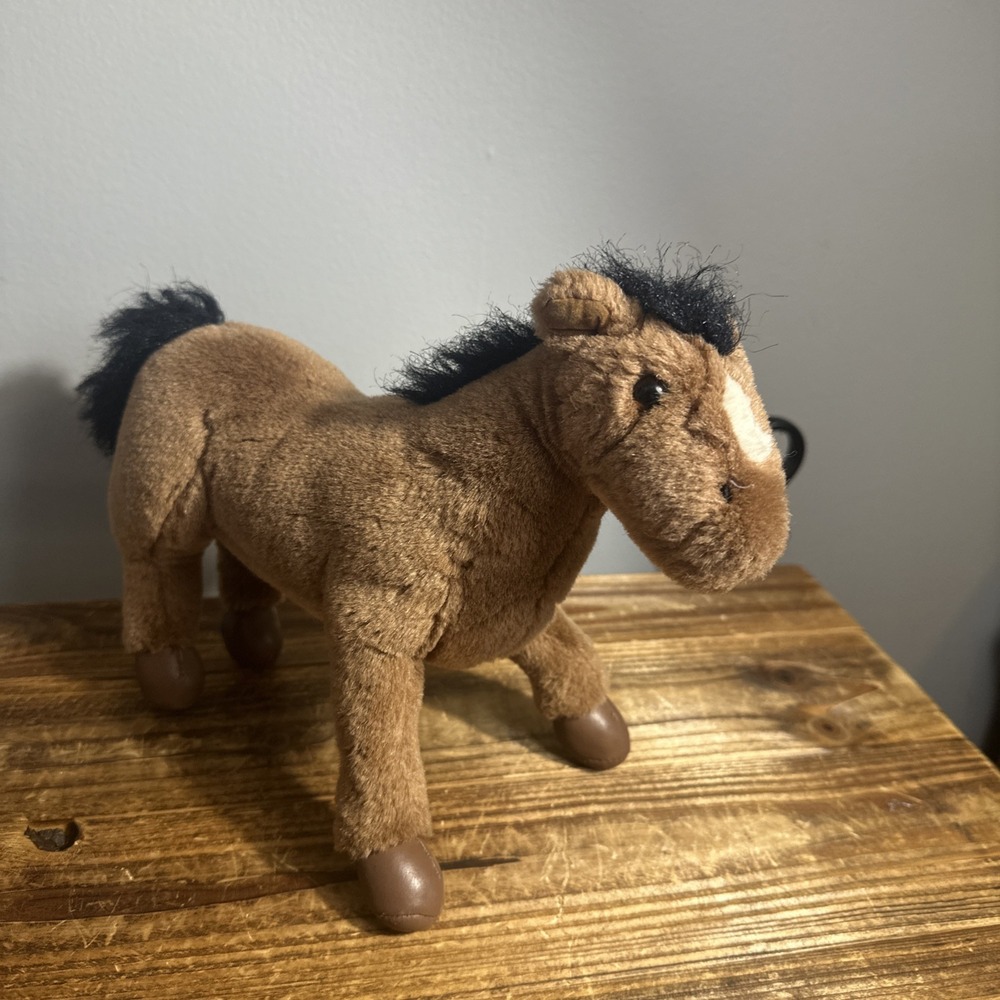 Vtg Gund Stuffed Animal "Wild Wind' Standing Brown Horse 30079 EUC. 1991
